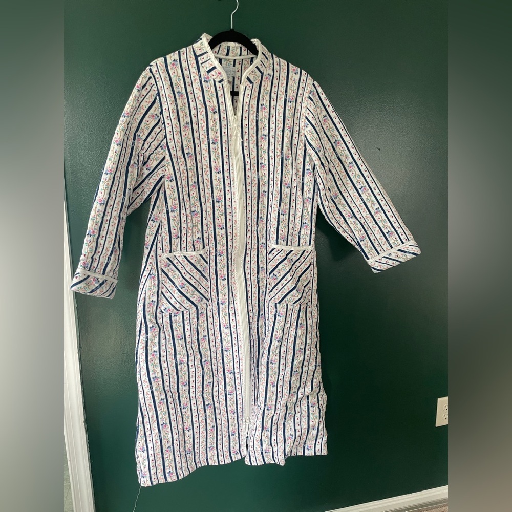 Lanz of Salzburg House Coat